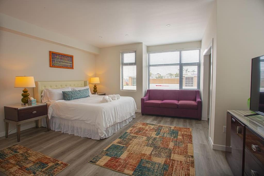 Comfy With Cali King Size Mattress Appartement