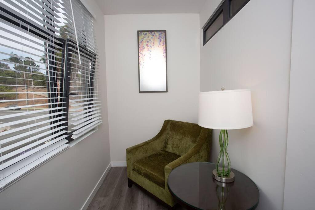 Comfy With Cali King Size Mattress Appartement San Diego
